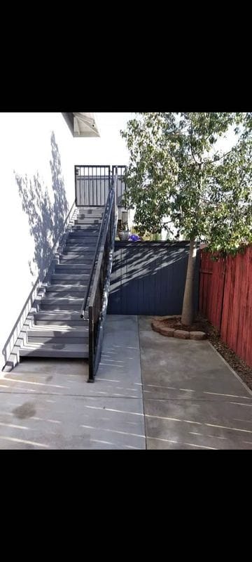 Building Photo - 445 E Francis St