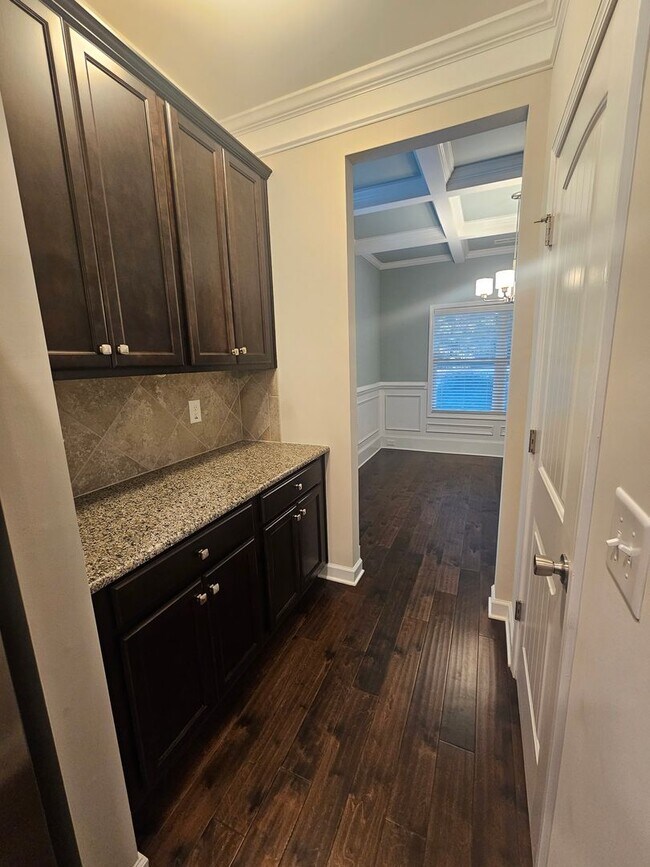 Building Photo - 4 Bedroom Home in Sneads Ferry