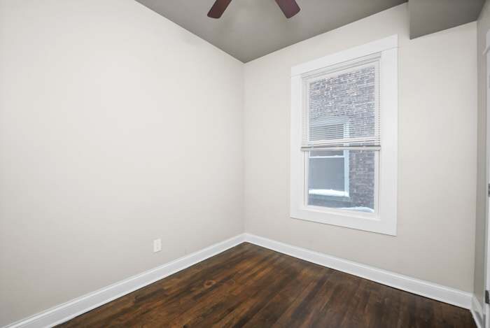 Building Photo - 1652 S Ridgeway Ave