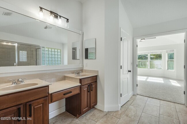 Building Photo - 737 Hazelmoor Ln