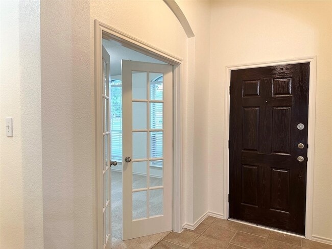 Building Photo - 1096 Wetland Dr
