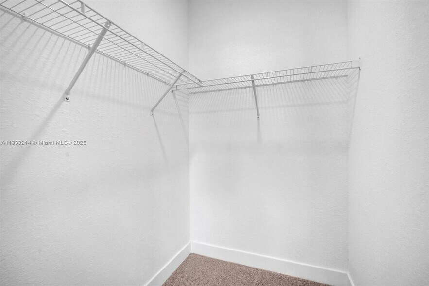 Building Photo - 142 SW 171st Way