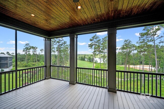 Building Photo - 32511 Water View Dr E