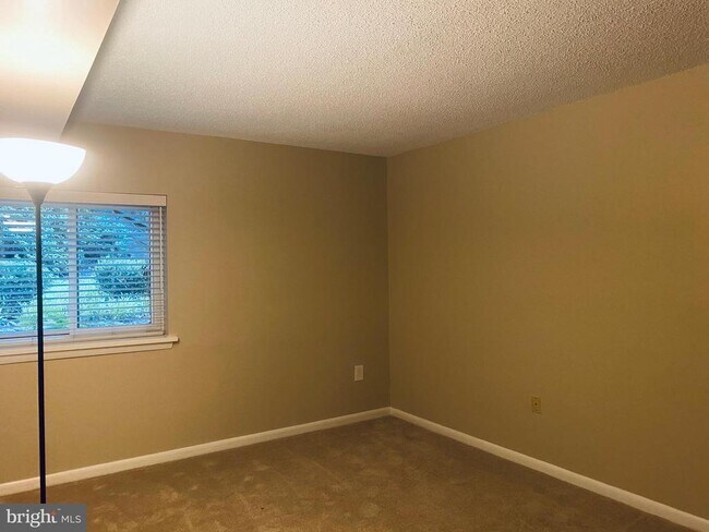 Building Photo - 11723 Karbon Hill Ct
