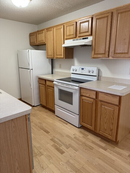 Building Photo - 5293 Manchester Dr