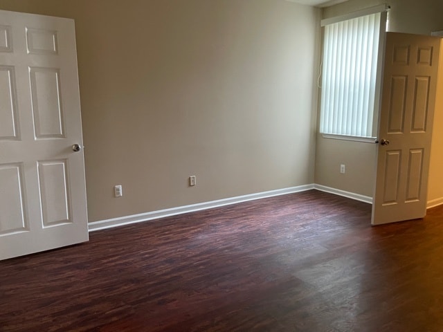 Building Photo - 8429 Towne Center Cir
