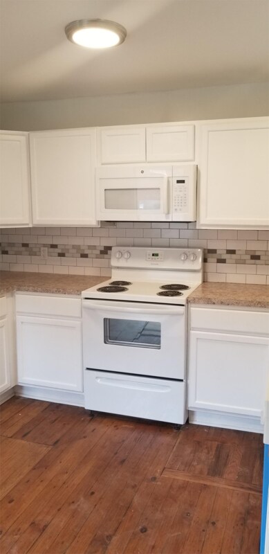Building Photo - 2163 Rexford Dr