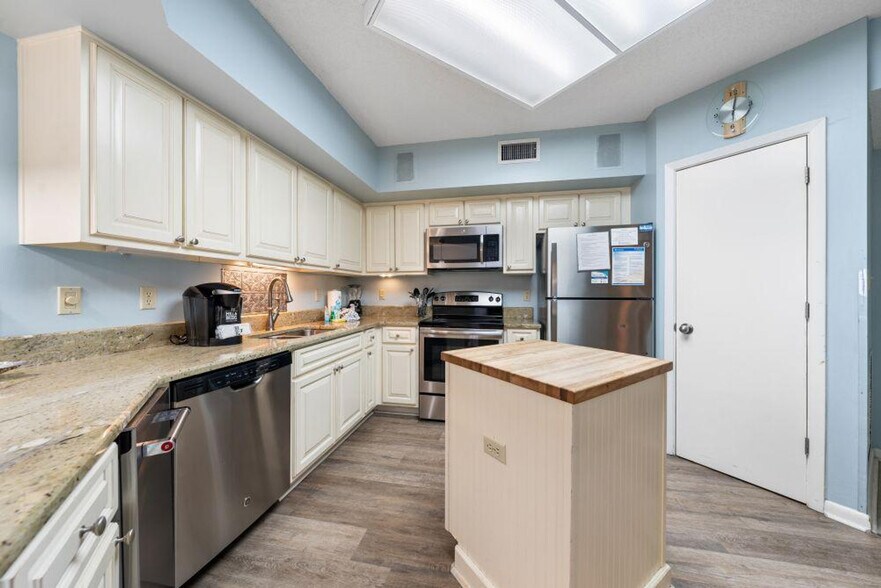 Building Photo - 24950 Perdido Beach Blvd