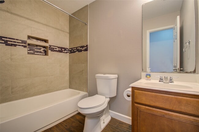 Building Photo - 15123 Green Whisper Dr