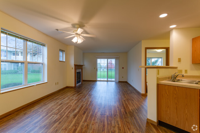 2BR, 2BA - Prairie Oaks Apartments