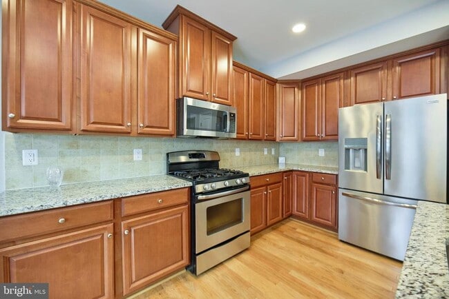 Building Photo - 21623 Romans Dr