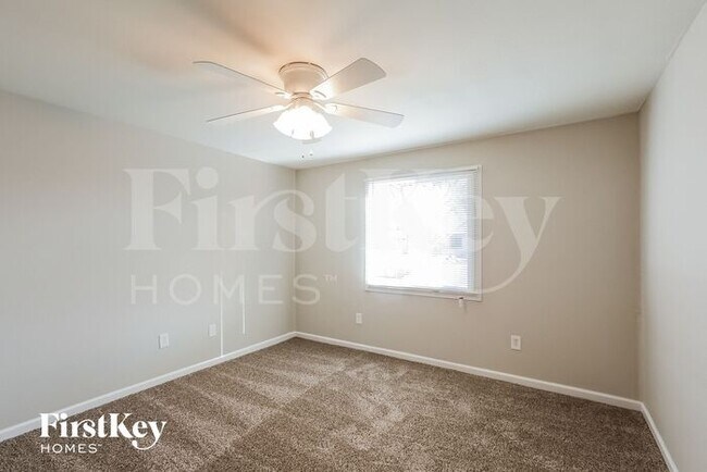 Building Photo - 13248 N 38th Pl