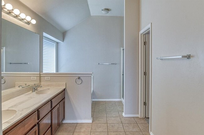 Building Photo - 18012 Andalucia Dr