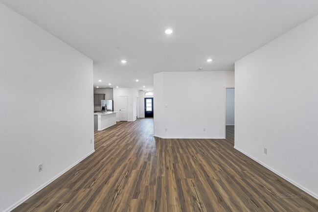 Building Photo - 3718 Shadow Crst Ln