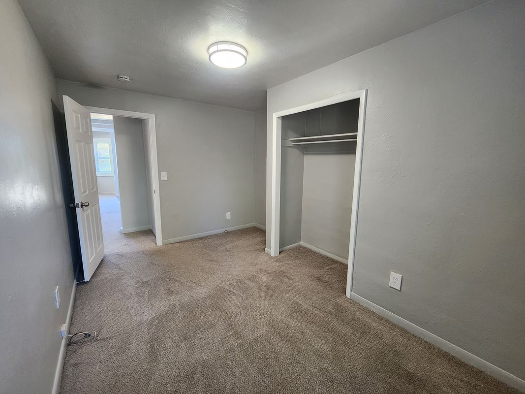 Building Photo - 3415 S Canosa Ct