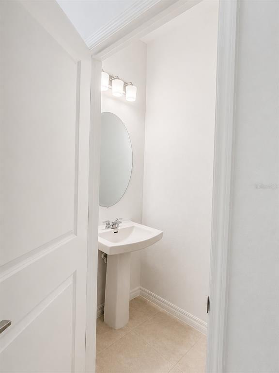Building Photo - 15144 Cuzcorro Ct