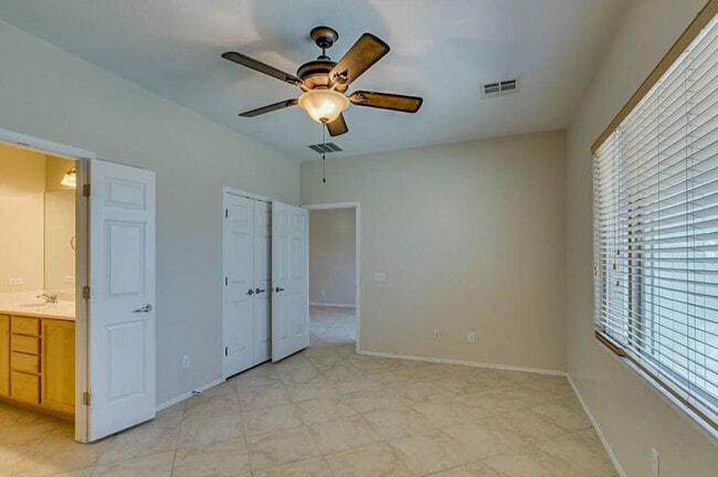 Building Photo - 5985 Falconer Ave