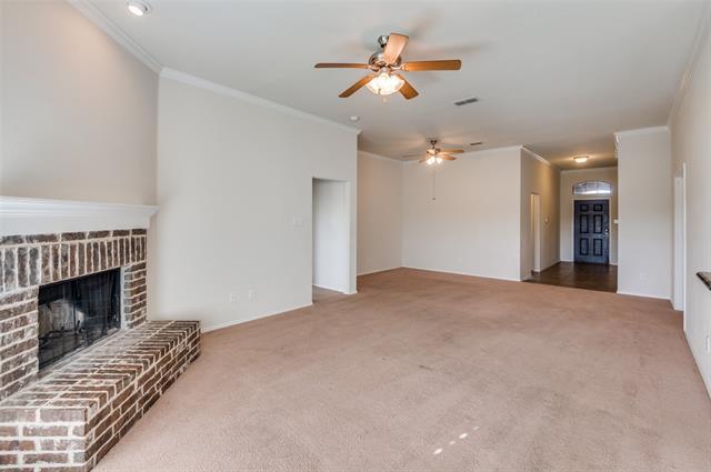 Building Photo - 347 Creekside Way