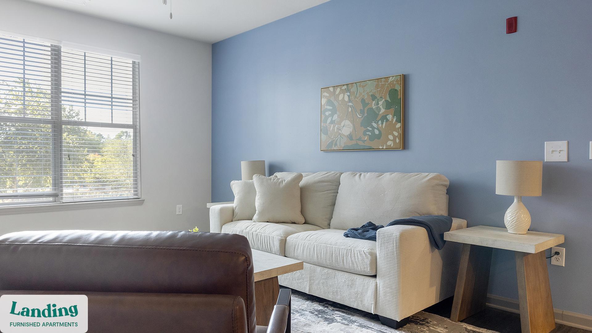 Building Photo - 900 E Six Forks Rd