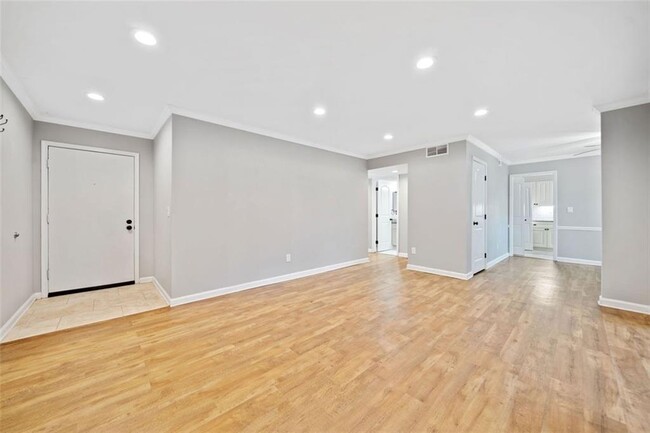 Building Photo - 188 Triumph Dr NW