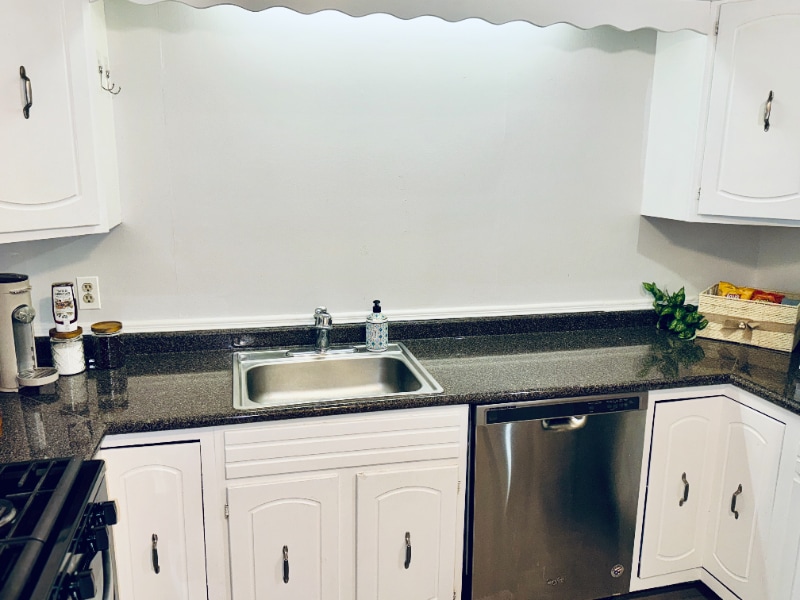 Building Photo - 33 Pickman Rd