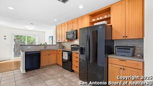 Building Photo - 9739 Wagon Train