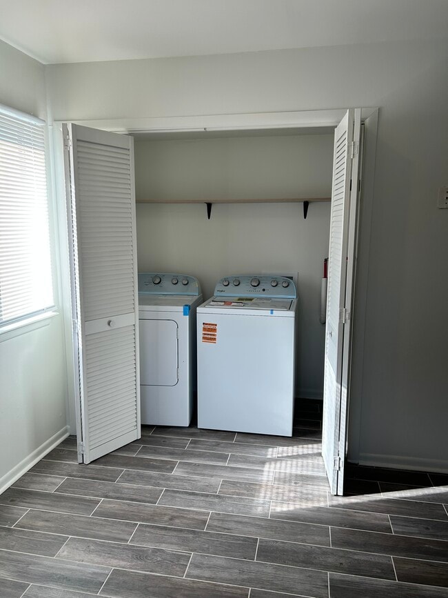 Building Photo - 6148 Heath Ridge Ct