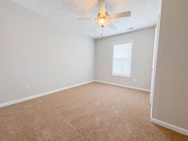 Building Photo - 3633 Dornoch Dr