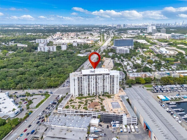 Building Photo - 13499 Biscayne Blvd