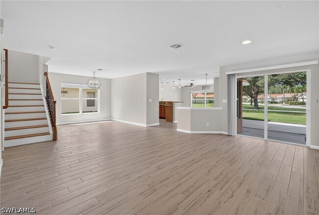 Building Photo - 9026 Astonia Way