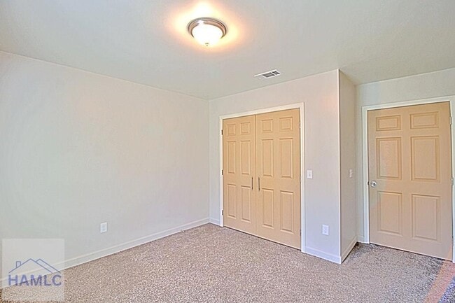 Building Photo - 5781 E Oglethorpe Hwy