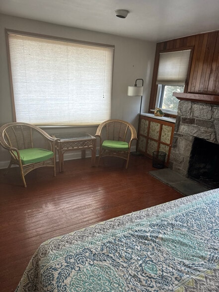 Building Photo - 3447 County Line Rd