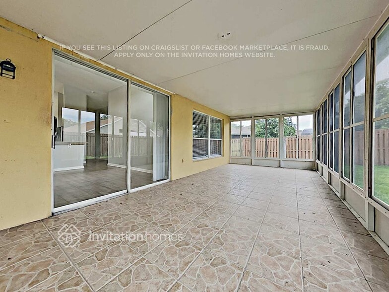 Building Photo - 13702 Hawkeye Dr