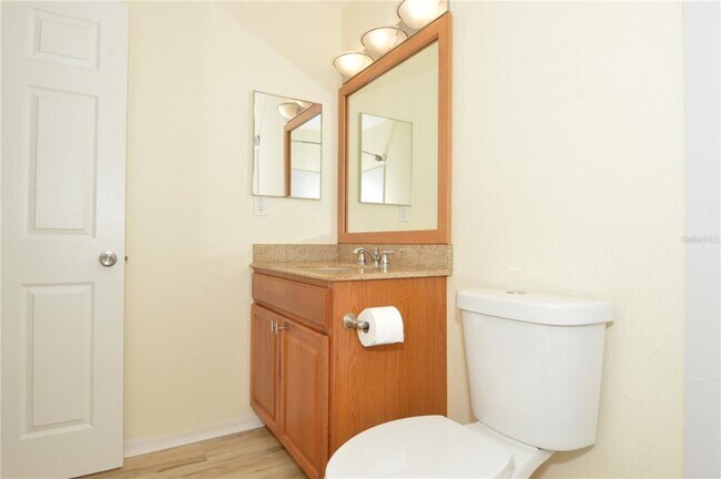 Building Photo - 10265 Gandy Blvd N