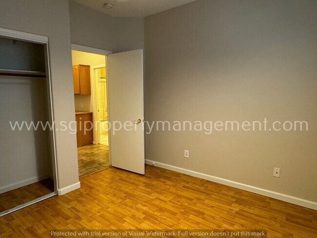 Building Photo - 8379 W Mary Ann Dr