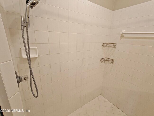 Building Photo - 1505 Majestic View Ln