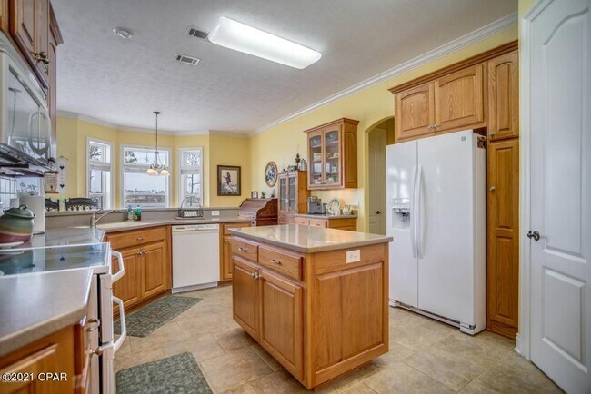 Building Photo - 7246 Boat Race Rd