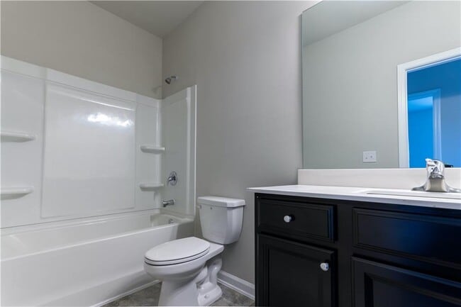 Building Photo - 114 Canvas Ives Dr