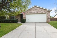 Building Photo - 4512 Merlot Dr