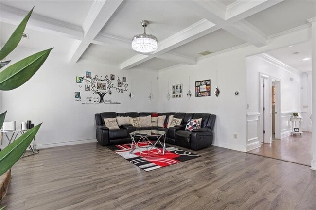 Building Photo - 265 Lily Cove Dr