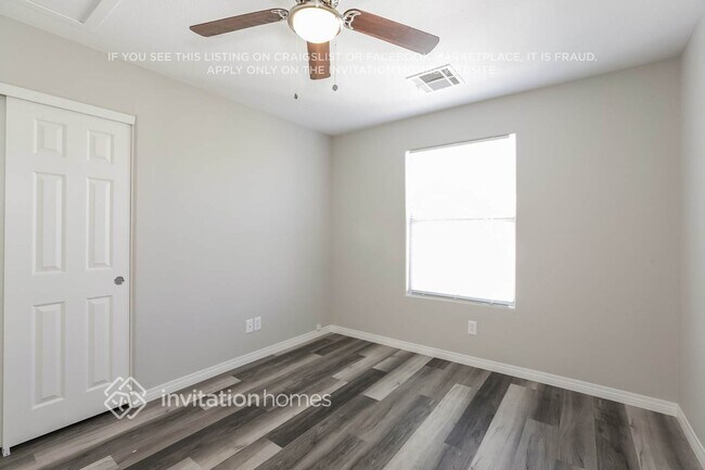 Building Photo - 8933 Jennifer Anne Ave