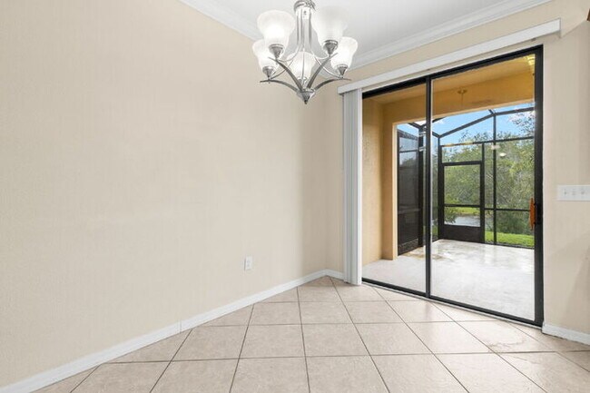 Building Photo - LIKE NEW Town Home For Rent in Wesley Chapel!