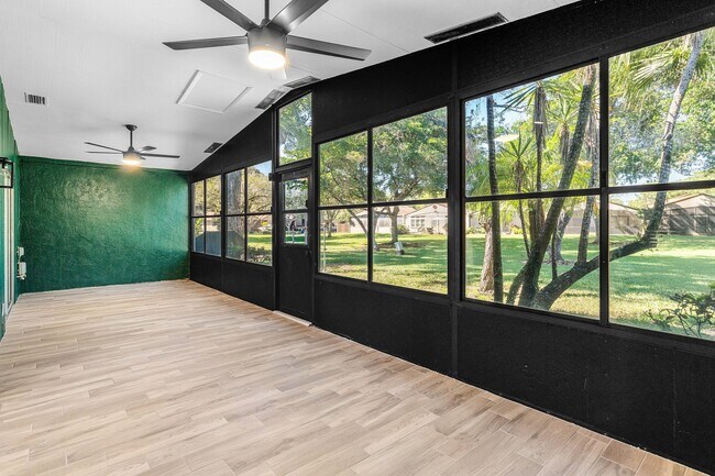 Building Photo - 22289 Timberly Dr