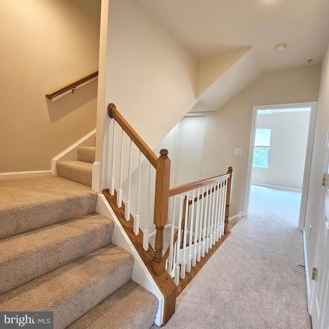 Building Photo - 5431 Cheyenne Knoll Pl