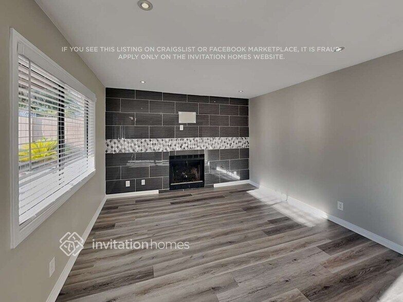 Building Photo - 390 Norlina Ct