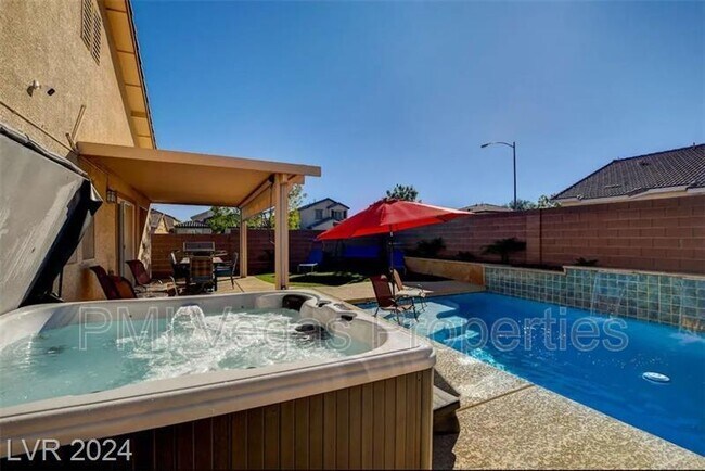 Building Photo - 4705 Cedar Ranch Ct