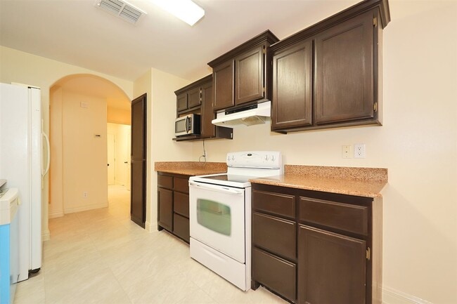 Building Photo - 8801 Snow Falls Dr
