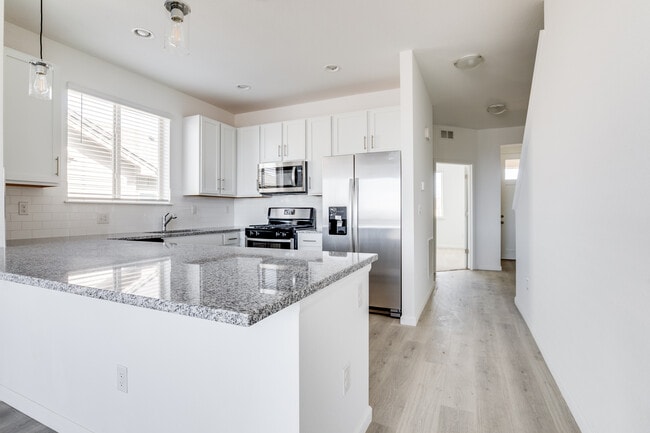 Primary Photo - Peak at Painted Ridge Townhomes