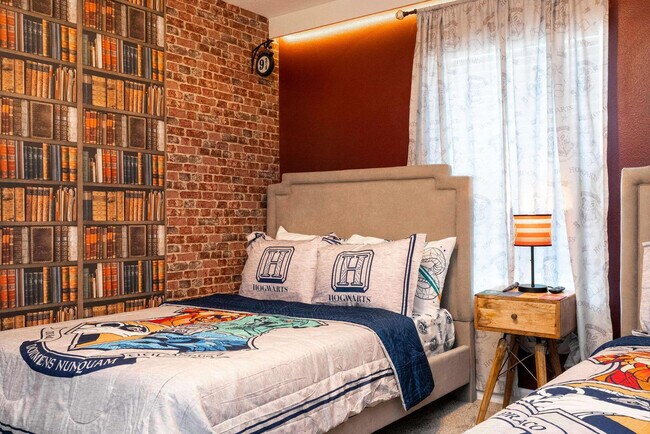 Building Photo - 4383 Scene Ln