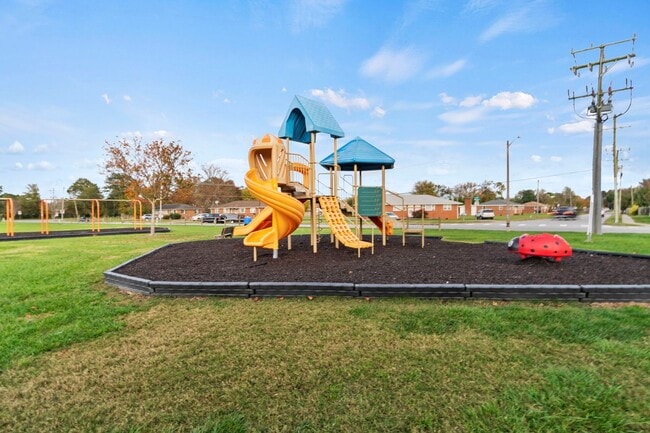 Building Photo - Ocean Lakes